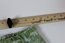 Load image into Gallery viewer, GRANDMAS TABLECLOTH SHORTS